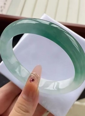 珠宝玉石缅甸翡翠手镯夏日清新翠绿款冰种翡翠处理玉手镯女款玉镯