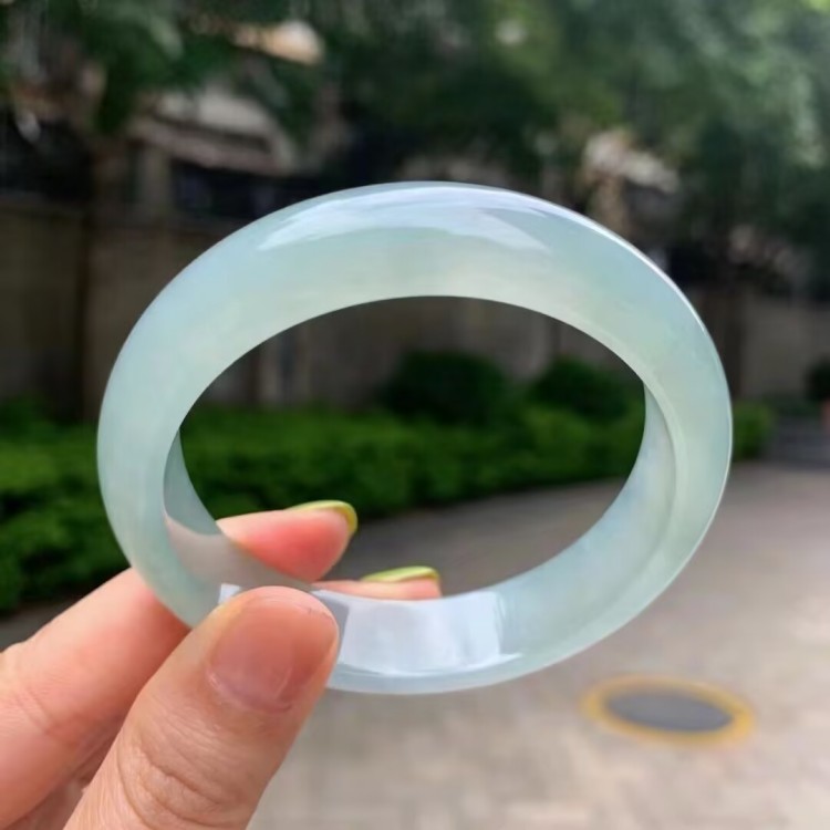 缅甸翡翠手镯冰糯种白月光飘花翡翠处理玉手镯女款正品玉石玉镯子