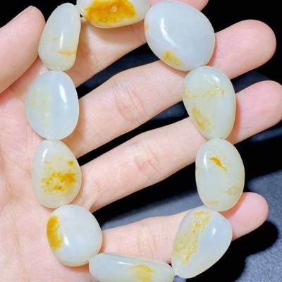 白玉带黄沁皮原石籽料手串手链
