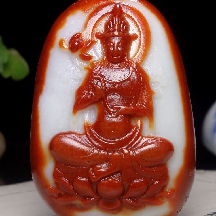 新疆和田玉莲花观音吊坠羊脂级红沁皮原石籽料观音菩萨挂件男女款