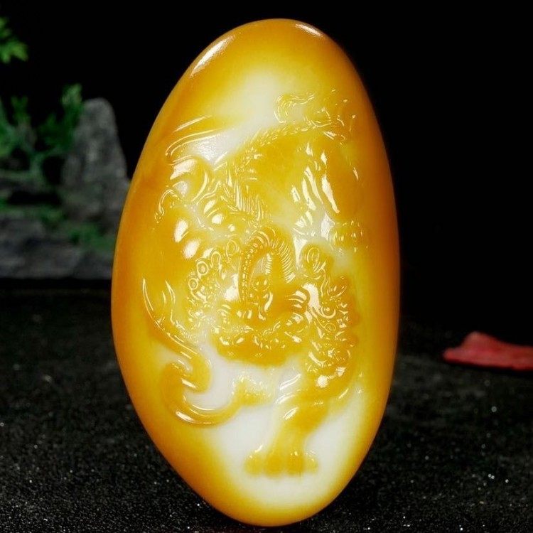 【珍藏品】新疆和田玉貔貅吊坠苏工精雕羊脂级貔貅瑞兽挂件手把件