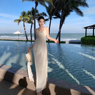 修身 度假风 新款 吊带连衣裙女夏季 显瘦长裙子 设计感镂空无袖