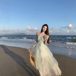 桔梗house海边度假风吊带连衣裙女2026夏季新款氛围感露背长裙子