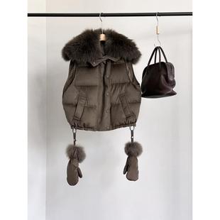 通勤风大毛领羽绒服马甲女可拆卸毛球手套保暖外套减龄连帽个性