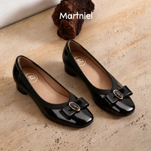 MARTNIEL/马内尔Martniel马内尔复古淑女黑色漆皮方扣低跟百搭鞋