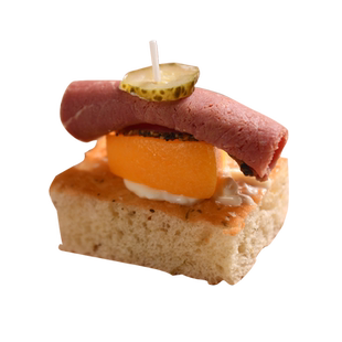 黄桃牛肉软松饼糕点传统特产咸肉松咸点即食冷餐会品桌蛋糕上海