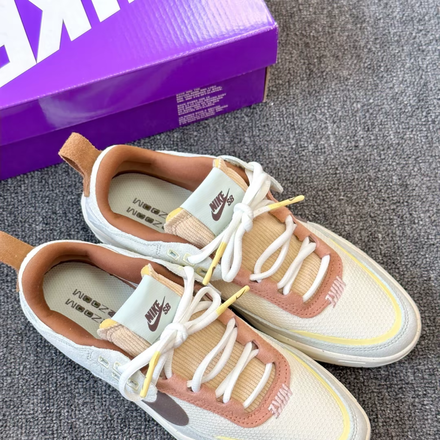 板鞋耐克时尚NikeHM3720-141低帮