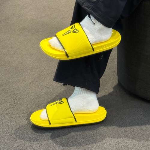 Nike Kobe Offcourt科比休闲一字拖外穿沙滩运动拖鞋男IF2870-700