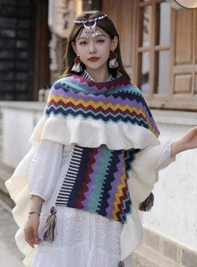 云南丽江民族风披肩女沙漠旅游