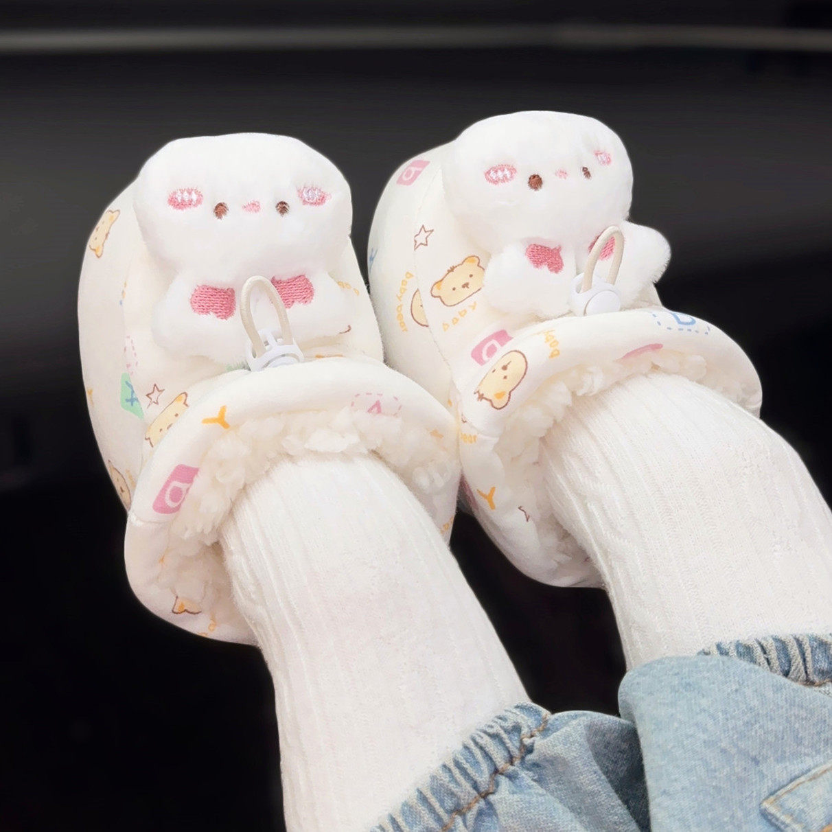 冬季婴儿鞋软底加绒加厚护脚棉鞋