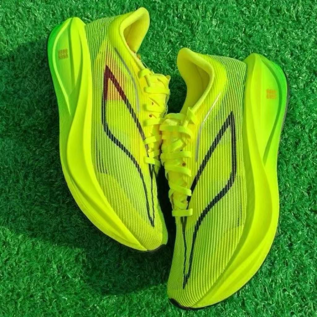 飞电5c男鞋跑鞋夏季超轻网面减震回弹跑鞋体测专业训练竞速运动鞋