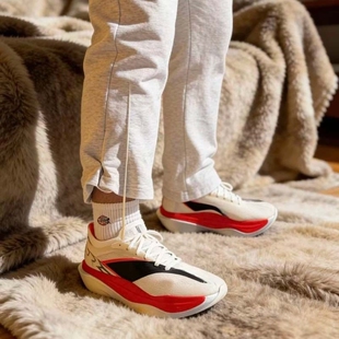 飞电6E跑步鞋男女2026年新款网面透气超轻回弹初中学生中考体测鞋