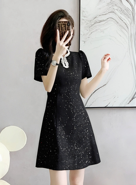 法式设计感赫本风气质裙子2025夏季新款小众收腰显瘦连衣裙D1606B