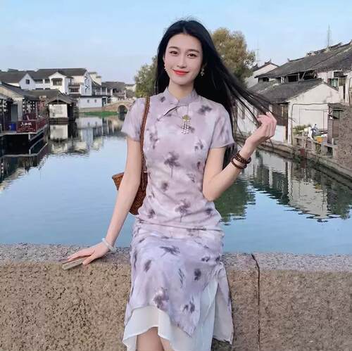 2026夏季新款温柔气质新中式国风碎花旗袍裙收腰显瘦连衣裙D6582
