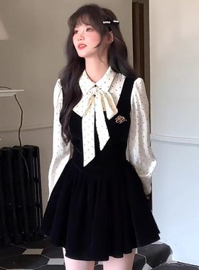 miu系富家千金连衣裙高级感小香风穿搭波点假两件收腰小黑裙D0489