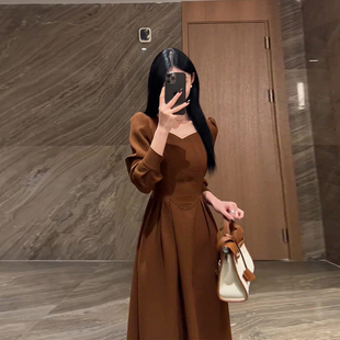 裙子7522 咖色气质名媛高端长袖 女神范高级感连衣裙2025春季 新款