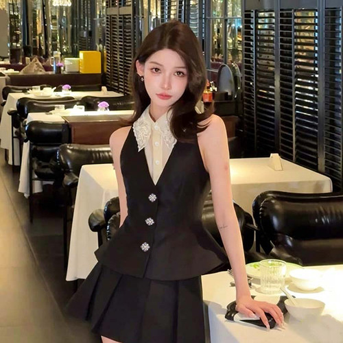 有里布2026夏季新款女法式复古千金风修身显瘦气质裙套装D8502