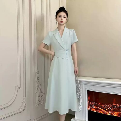 2026夏季新款女简约风时尚气质收腰连衣裙设计感小众西装裙D6427
