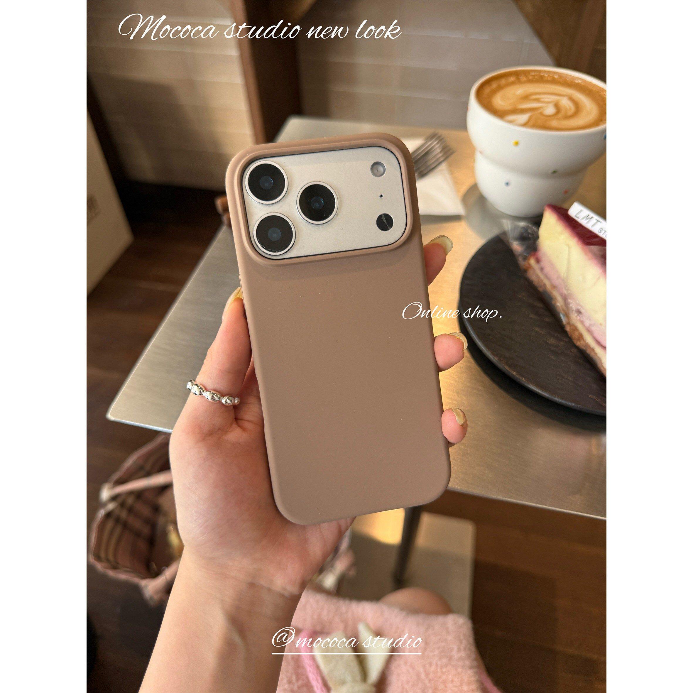 MOCOCA 栗巧棕～17系列磁吸云感超薄无植绒～韩系ins风纯色液态矽胶全包防摔适用於苹果手机壳17promax16pro