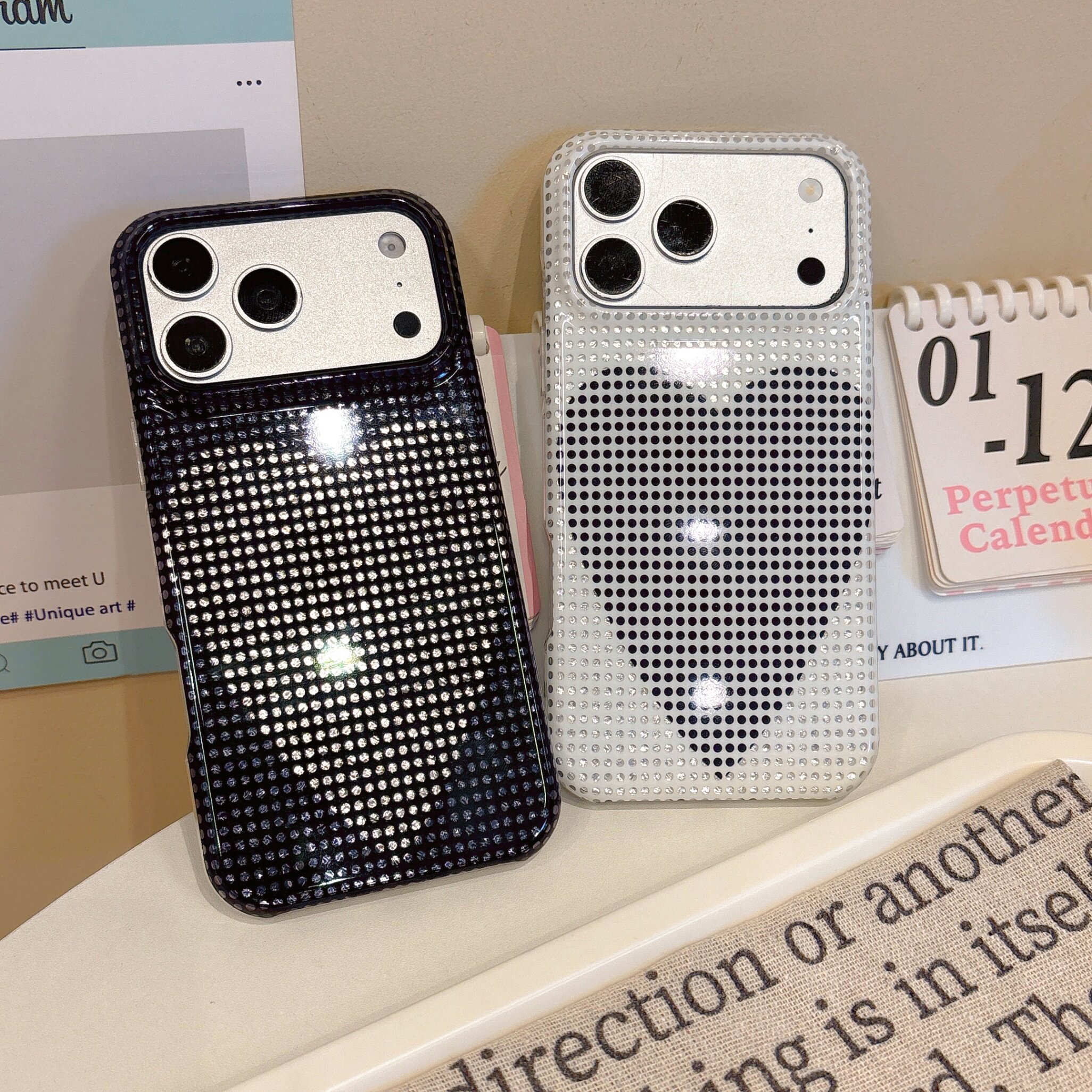 日韩爆款镭射闪钻纹爱心适用iPhone18ProMax手机壳苹果17pro双层防摔保护套16创意情侣手机壳15Plus简约高级