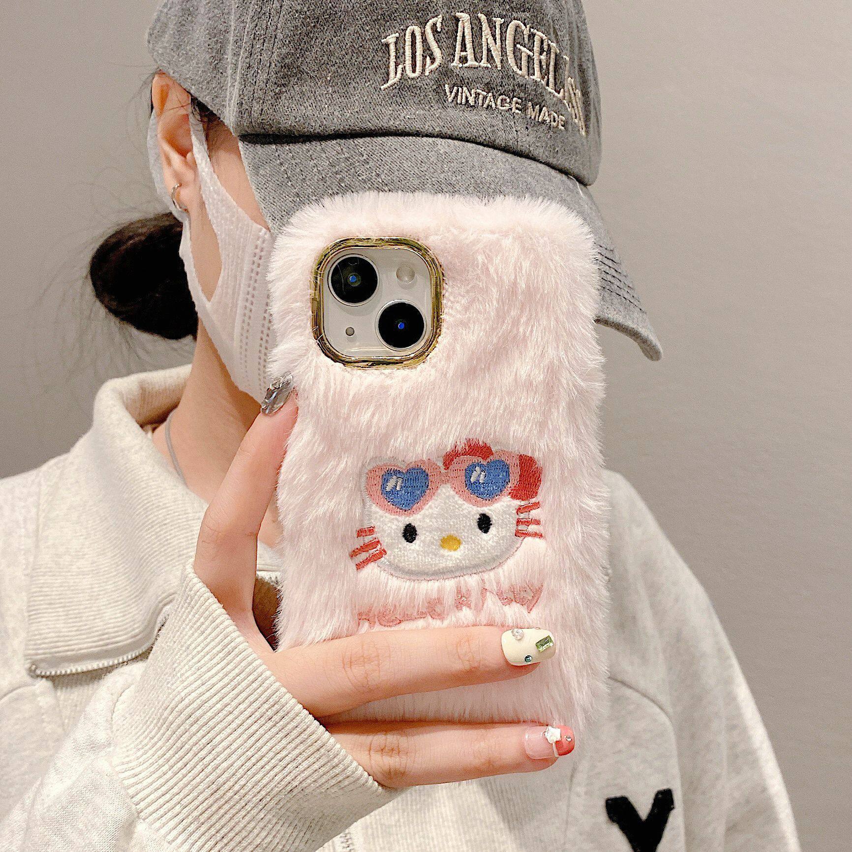 苹果手机壳新款可爱卡通Hellokitty适用iPhone17promax防摔保护套苹果16pro毛绒刺绣凯蒂猫女15/14秋冬少女心