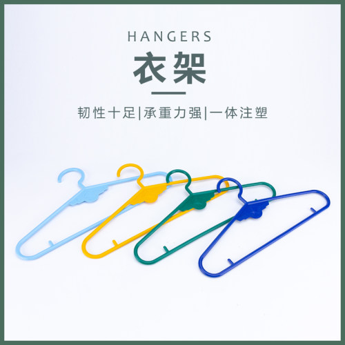 军绿色宿舍衣架挂衣服塑料