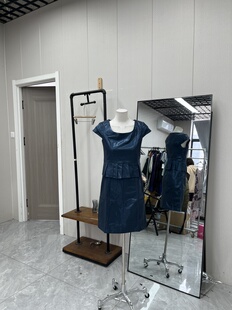 深色系减龄百搭复古小香风连衣裙气质款 短袖 款 夏季