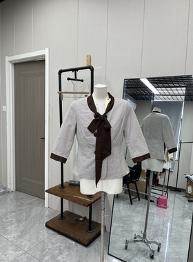 咖色时尚复古百搭春夏薄款西服外套雪纺领带设计