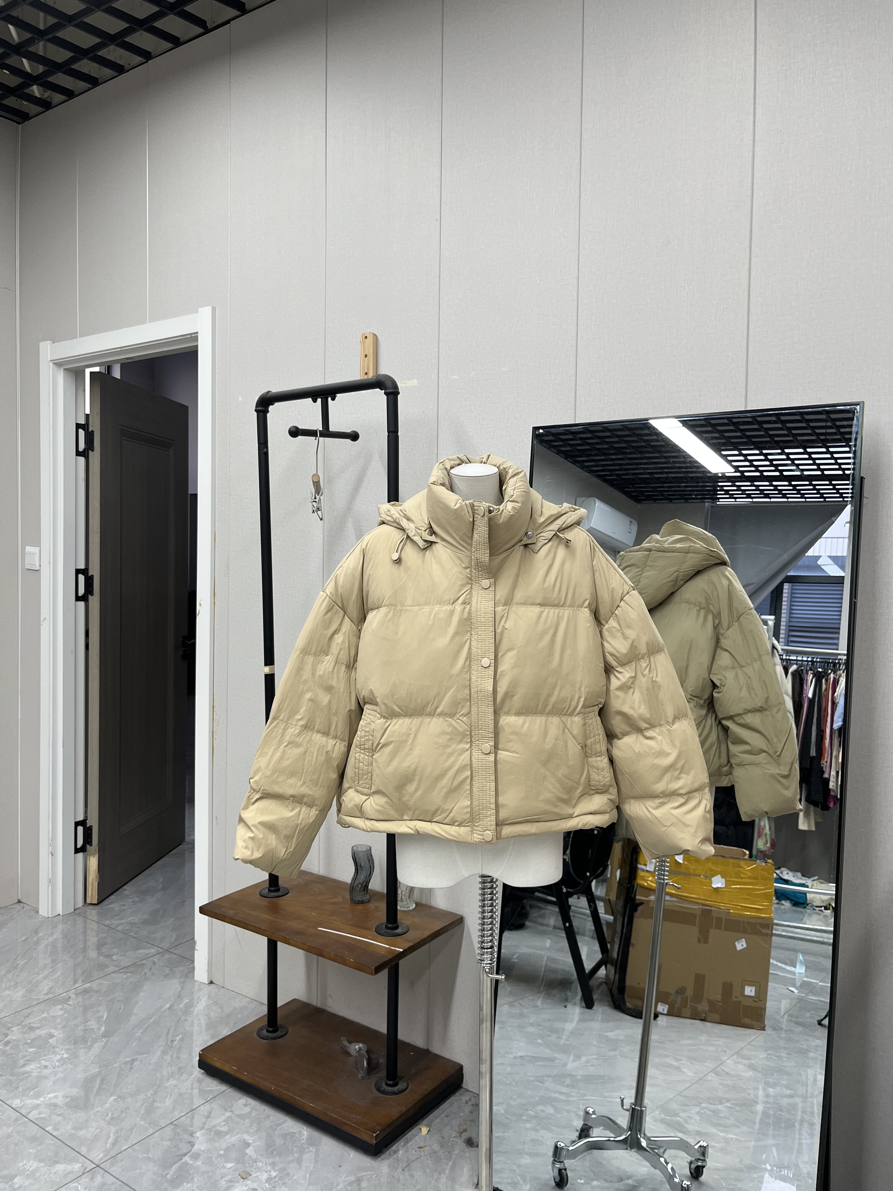 韩系奶黄色百搭连帽面包服羽绒服可爱显白保暖休闲款