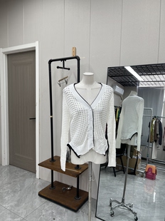 甜美长袖针织开衫镂空设计洋气百搭休闲春秋款打底