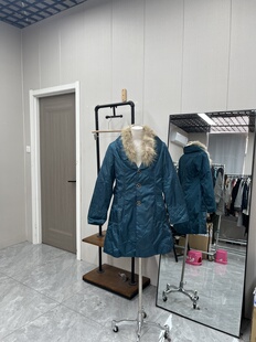 长款 保暖气质 派克服大毛领设计百搭棉服高级冬季