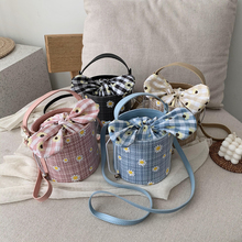 Fairy bag 2021 new Korean versatile messenger bag autumn winter wide shoulder strap new one shoulder chain bag