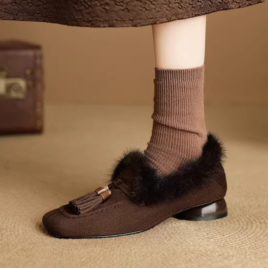 加绒保暖毛毛深口单鞋女低跟真皮流苏乐福鞋秋冬小皮鞋方头百搭