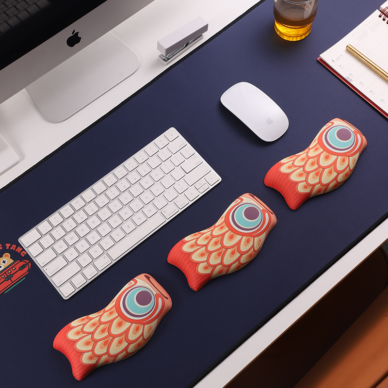 小熊堂硅胶护腕国风锦鲤转运