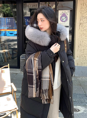 蓝色大毛领长款羽绒服女冬2025新款韩系超好看过膝90白鸭绒外套