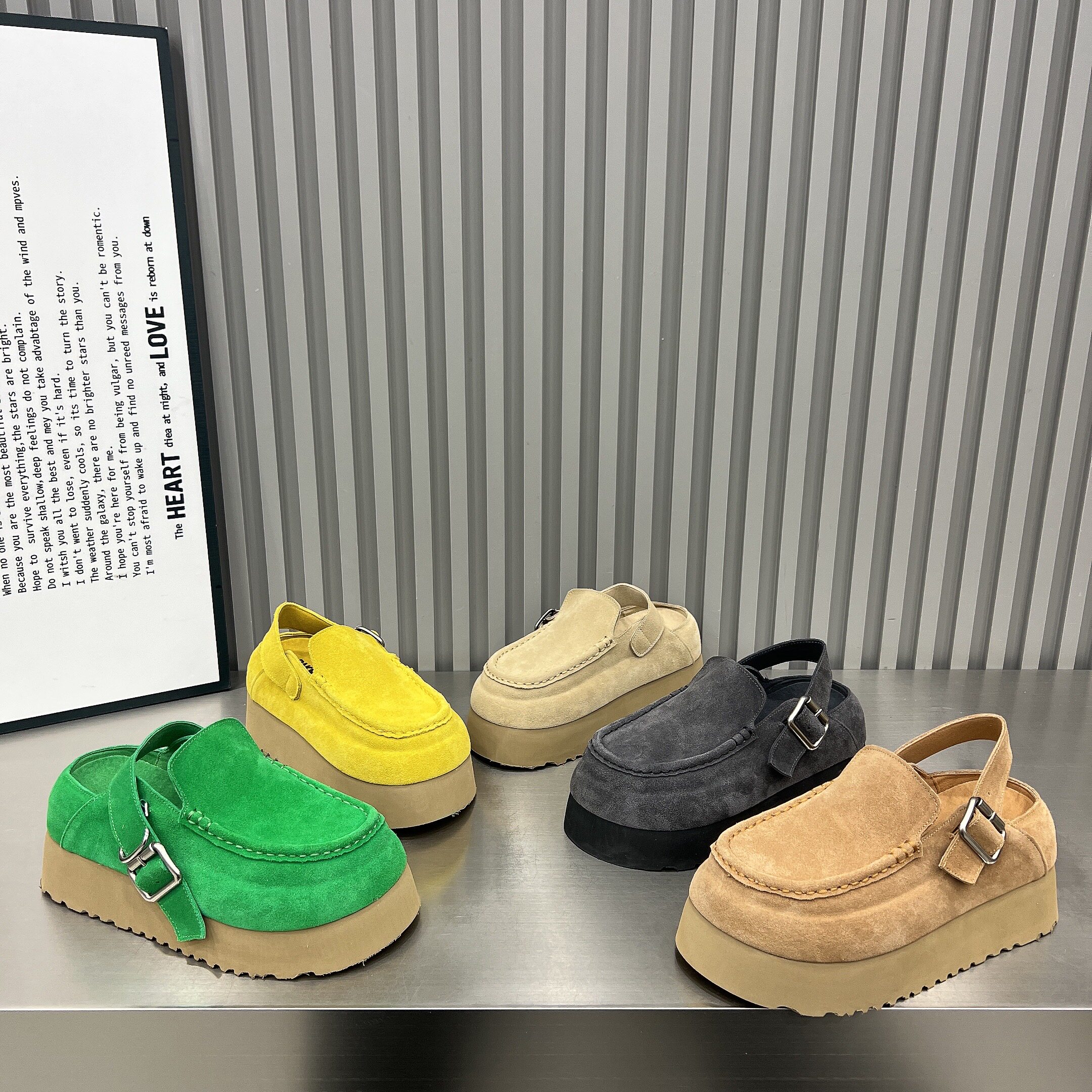 2026春季新款休闲风黄色反绒皮厚底松糕鞋女百搭时尚内增高勃肯鞋