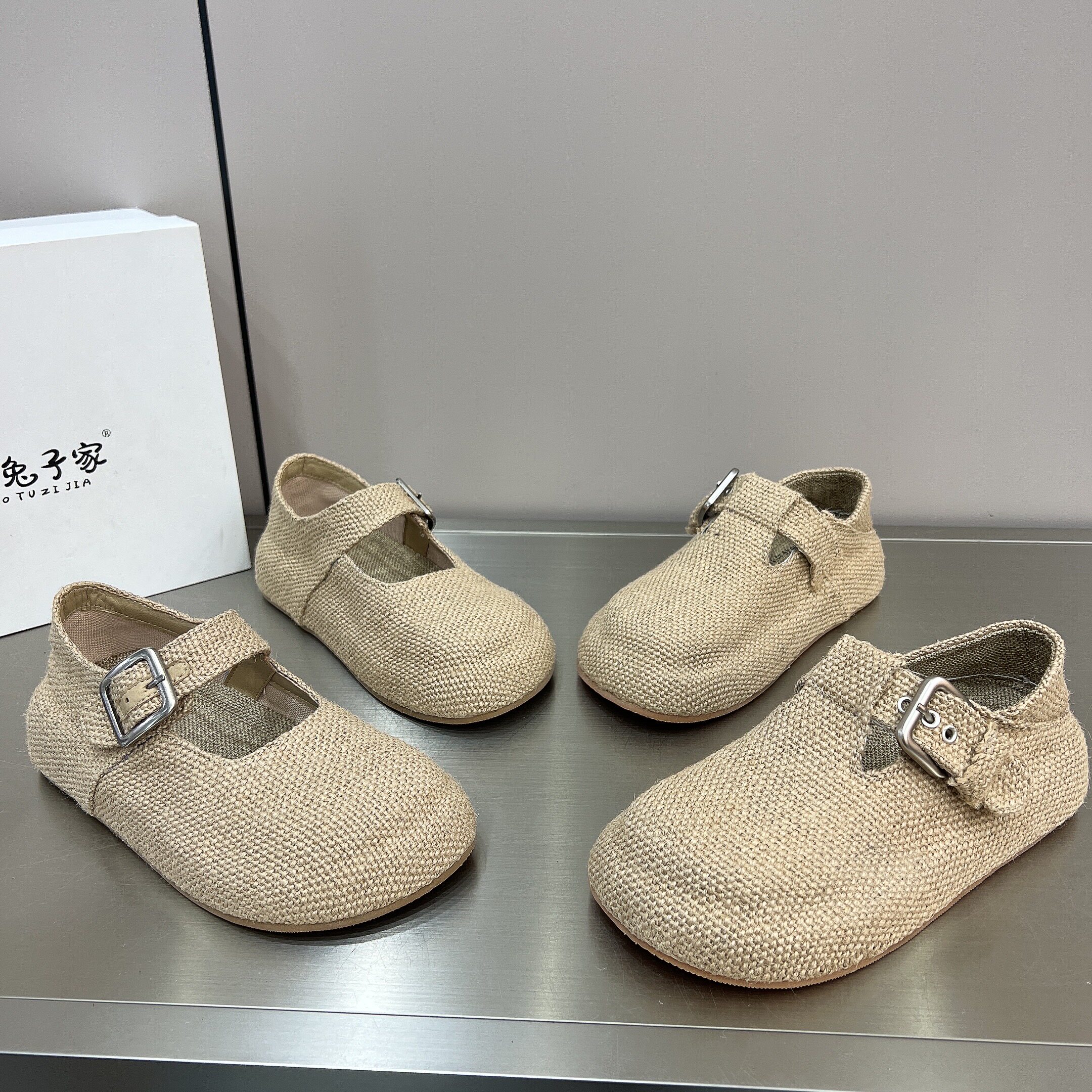 平底日常圆头复古厚底勃肯鞋女