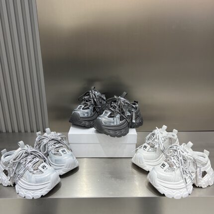 水钻系带透气网面老爹鞋女2026新款7cm厚底松糕休闲鞋包头半拖鞋