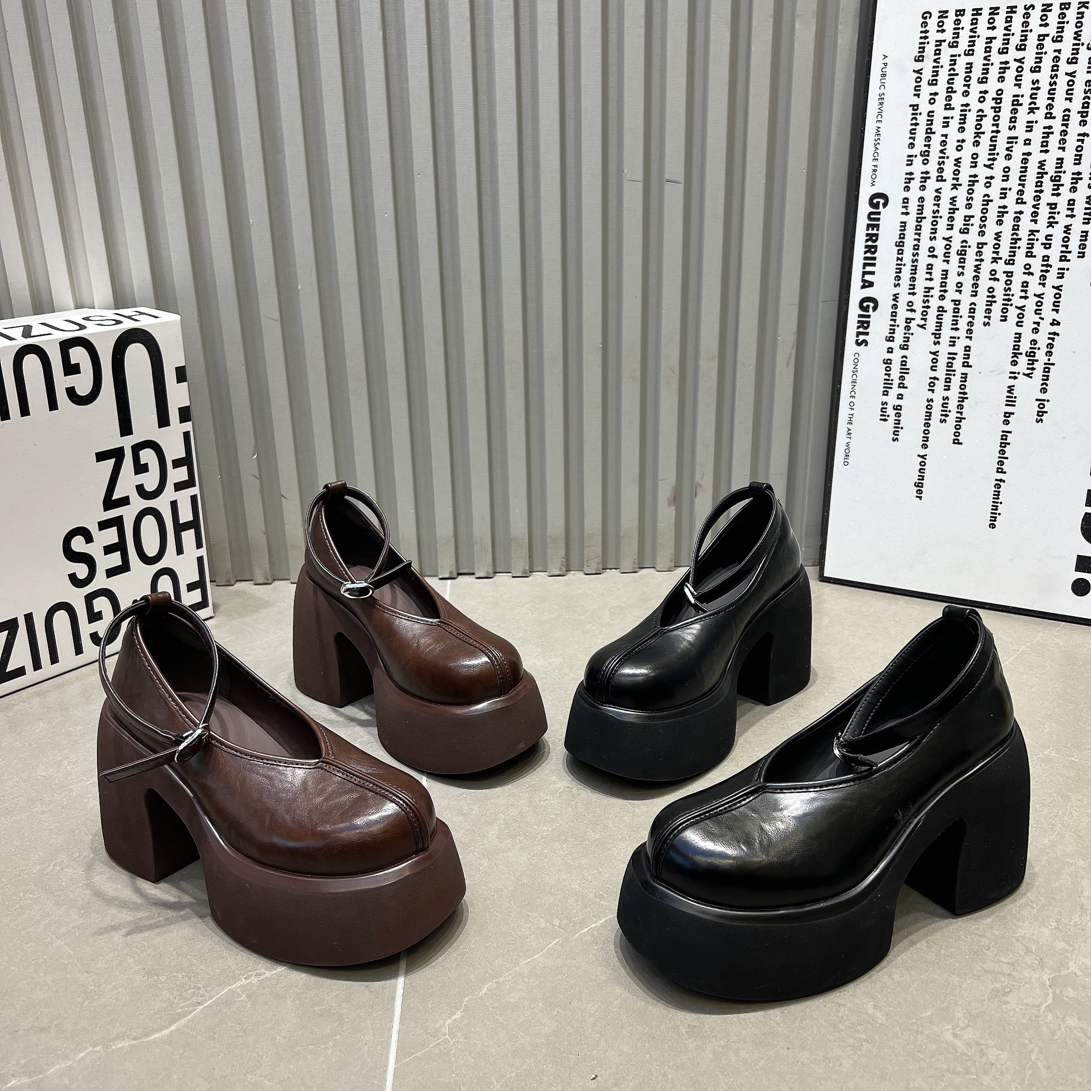 法式一字带玛丽珍鞋女2026新款9cm粗跟小皮鞋浅口单鞋黑色高跟鞋