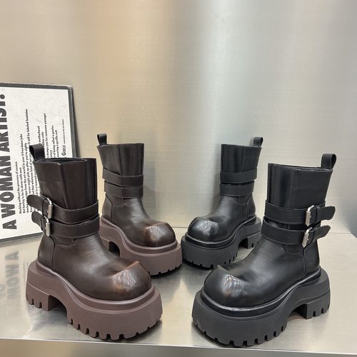 欧货厚底松糕加绒马丁靴女2025新款皮带扣套筒短筒保暖棉鞋机车靴