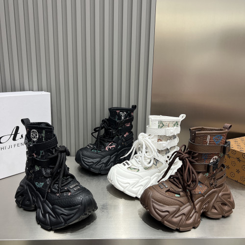皮布拼接老爹鞋女2026新款8cm厚底增高时尚系带短靴高帮休闲鞋女