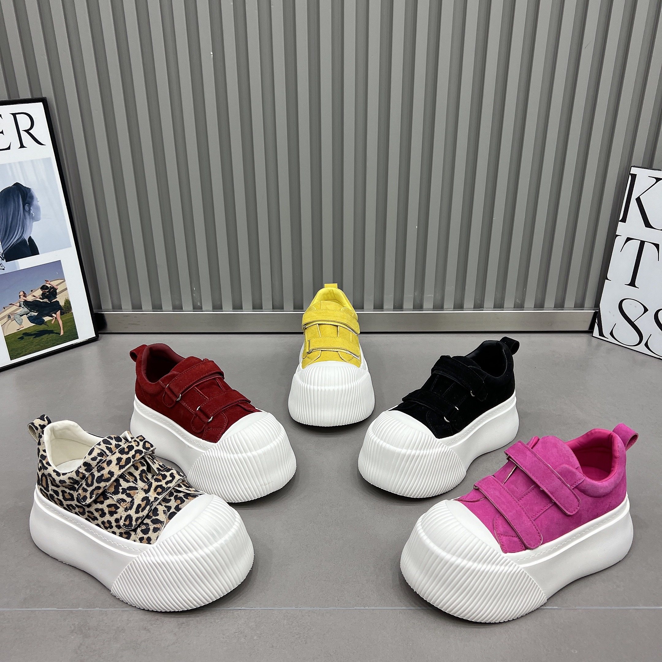 糖果色磨砂皮休闲鞋女2026新款厚底豹纹贝壳头魔术贴低帮单鞋板鞋,女鞋,松糕（摇摇）鞋,淘宝优惠券,粉丝福利购,淘宝优惠卷