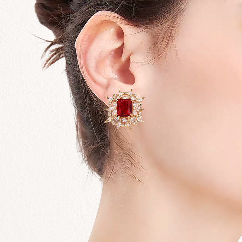 高端轻奢闪钻锆石耳钉女高级感小众设计感百搭耳环红色耳饰新款,饰品/流行首饰/时尚饰品新,耳钉,淘宝优惠券,粉丝福利购,淘宝优惠卷