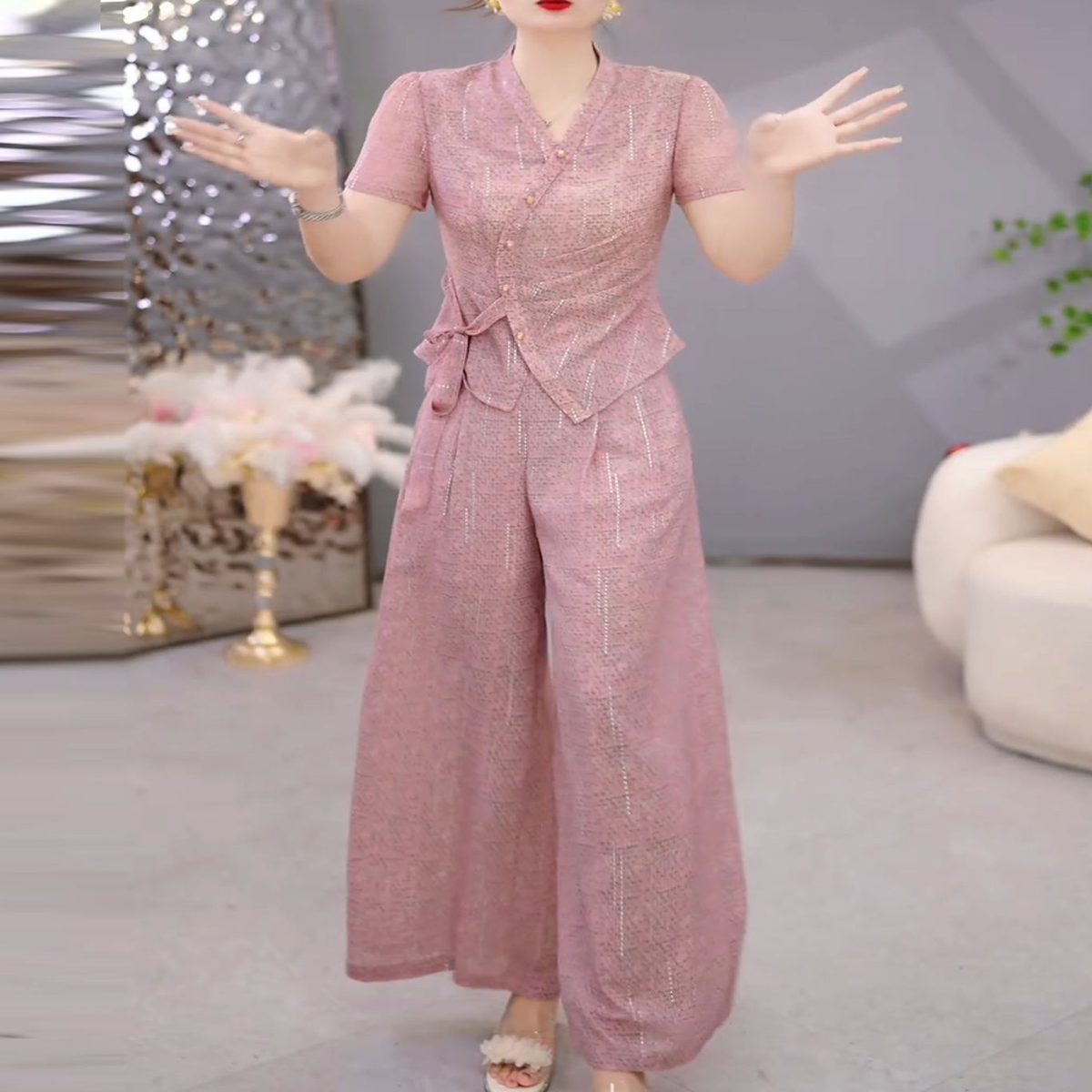 2026夏季简约高级上衣+裤子清爽极简风遮肉显瘦减龄套装M-4XL