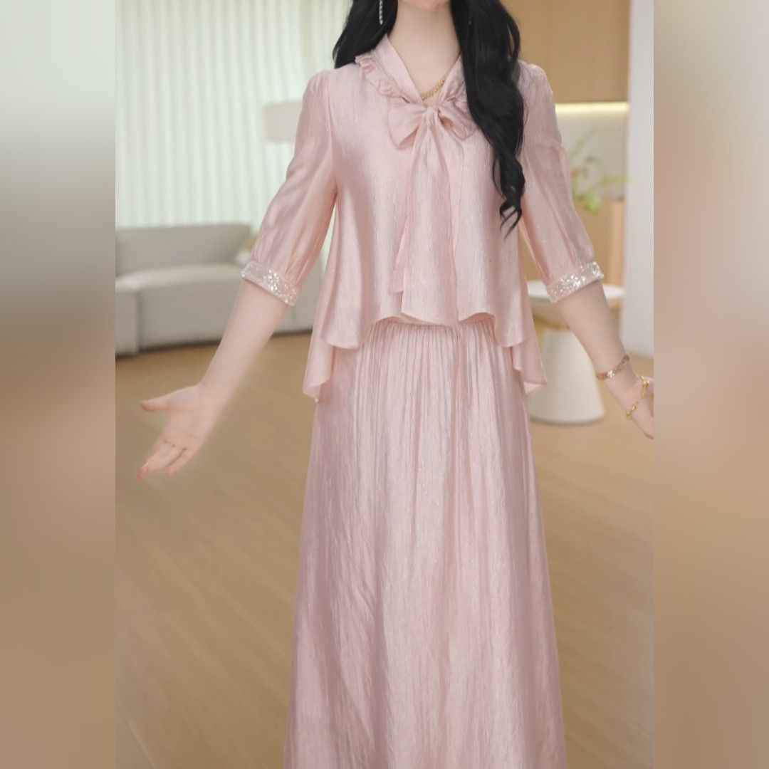 2026新款轻奢高级感穿搭早春漂亮连衣裙女妈妈减龄洋气裙子两件套