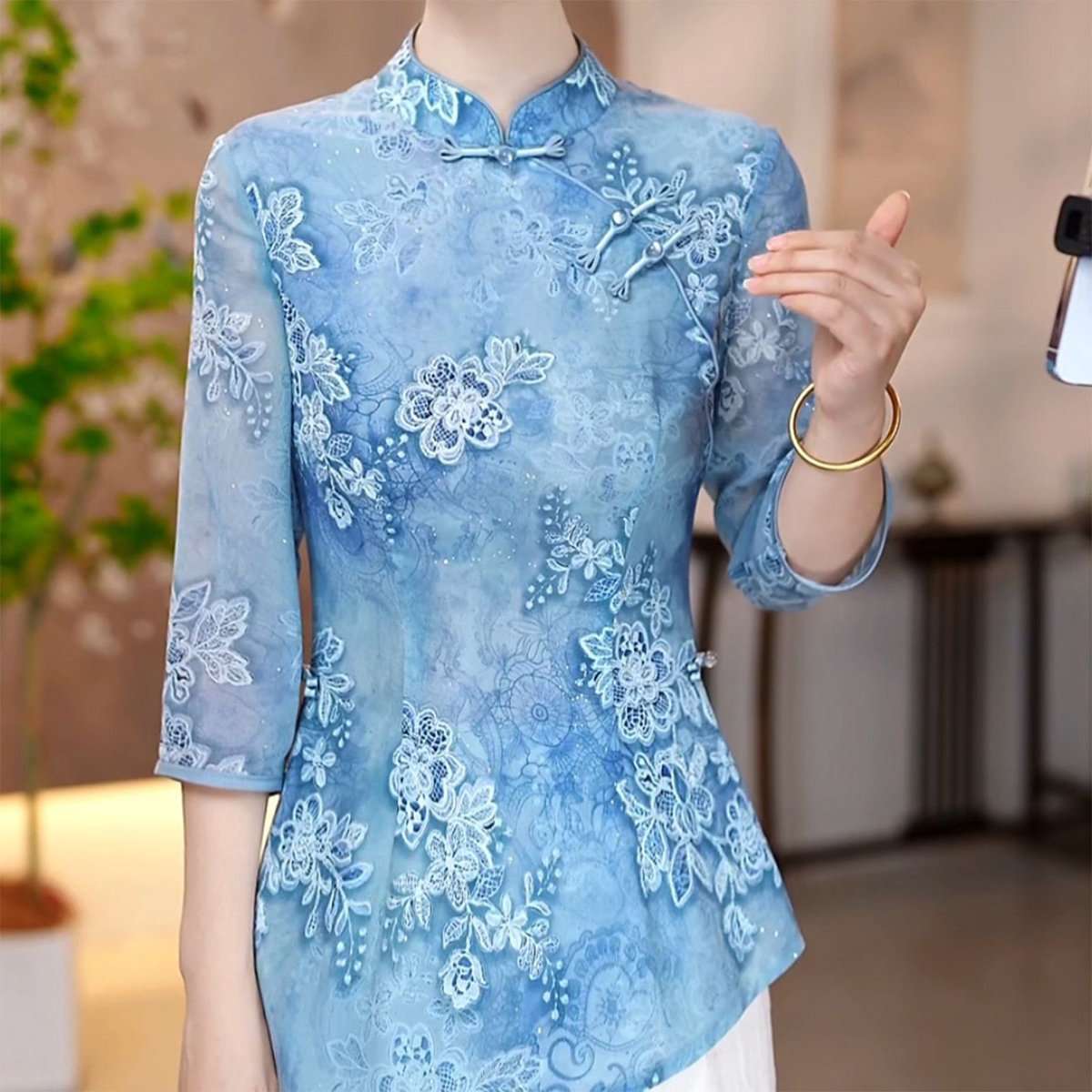 2026春季新款时尚复古立领时尚优雅印花衬衫女新中式气质减龄小衫