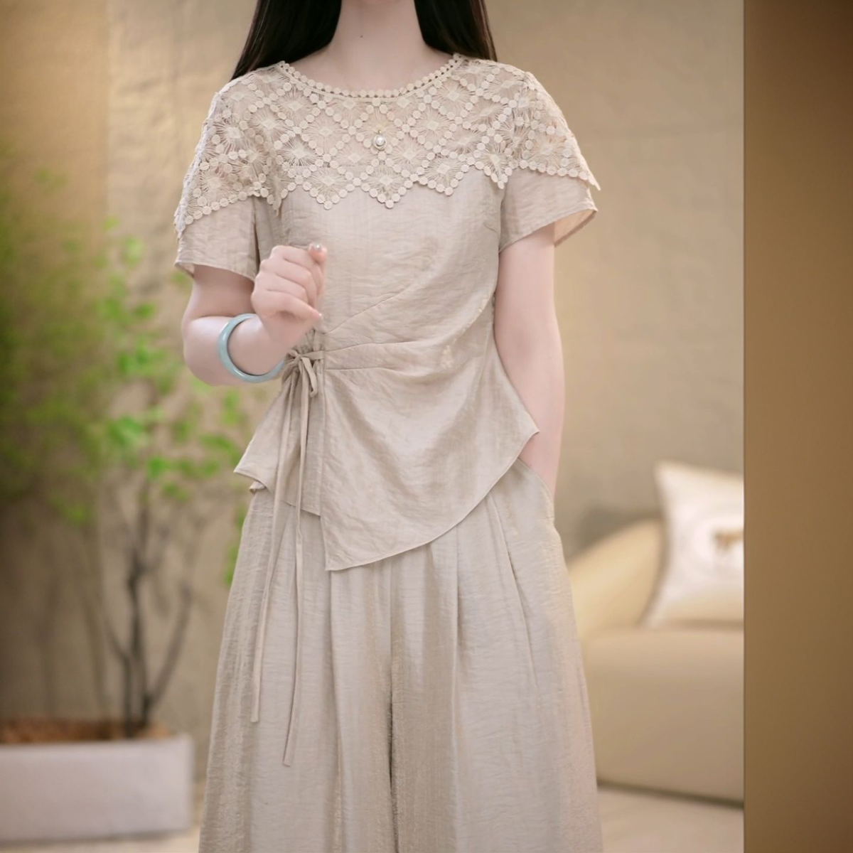 2026夏季新款高端精致显瘦两件套裤子纯色轻奢气质时尚简约套装女