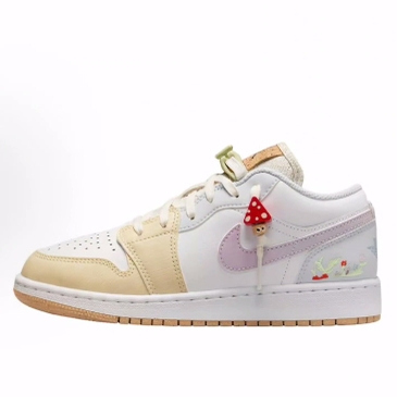Jordan Air Jordan 1 Low Mushroom  低帮 儿童板鞋 白色