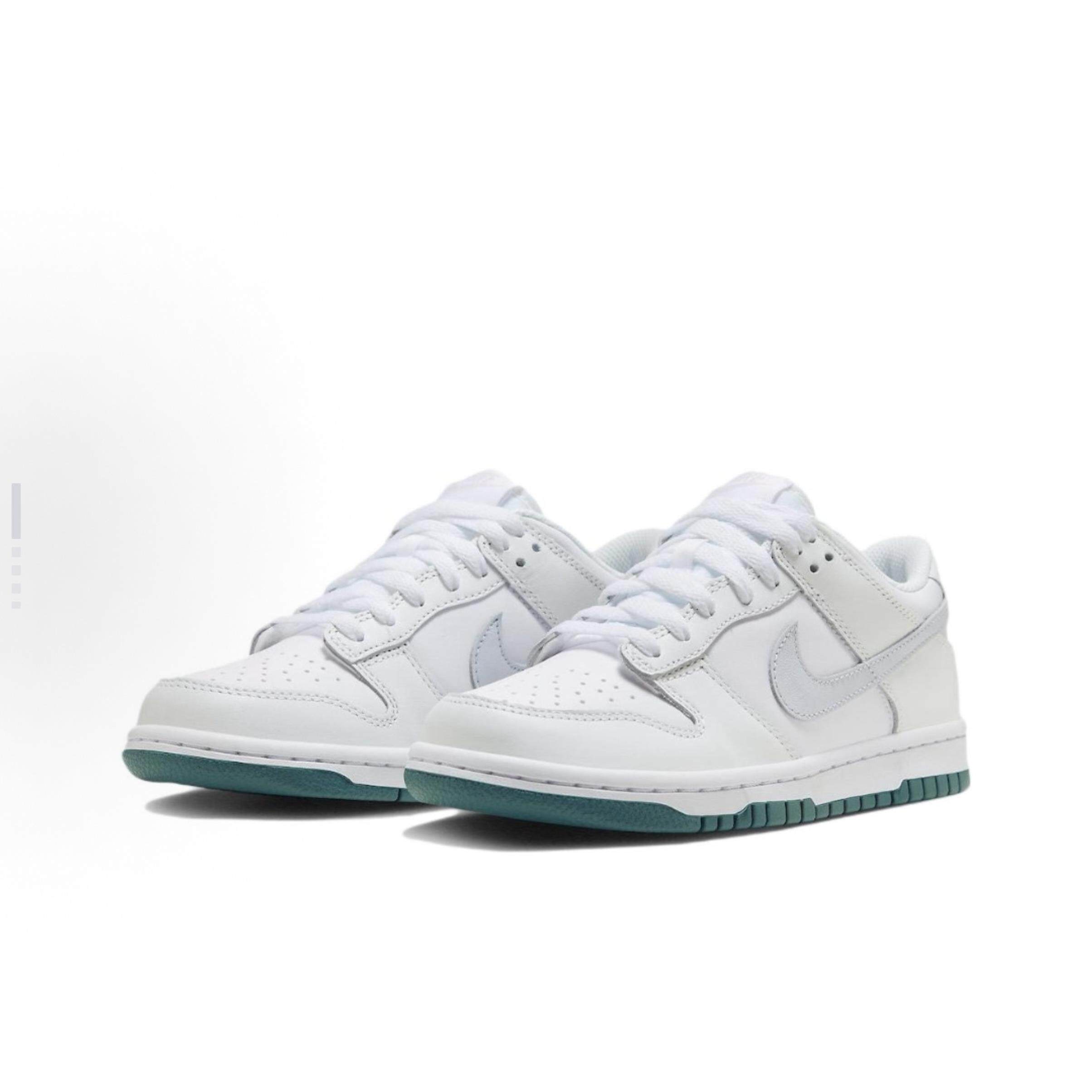 Nike Dunk  舒适休闲低帮 儿童板鞋 白色 青少年