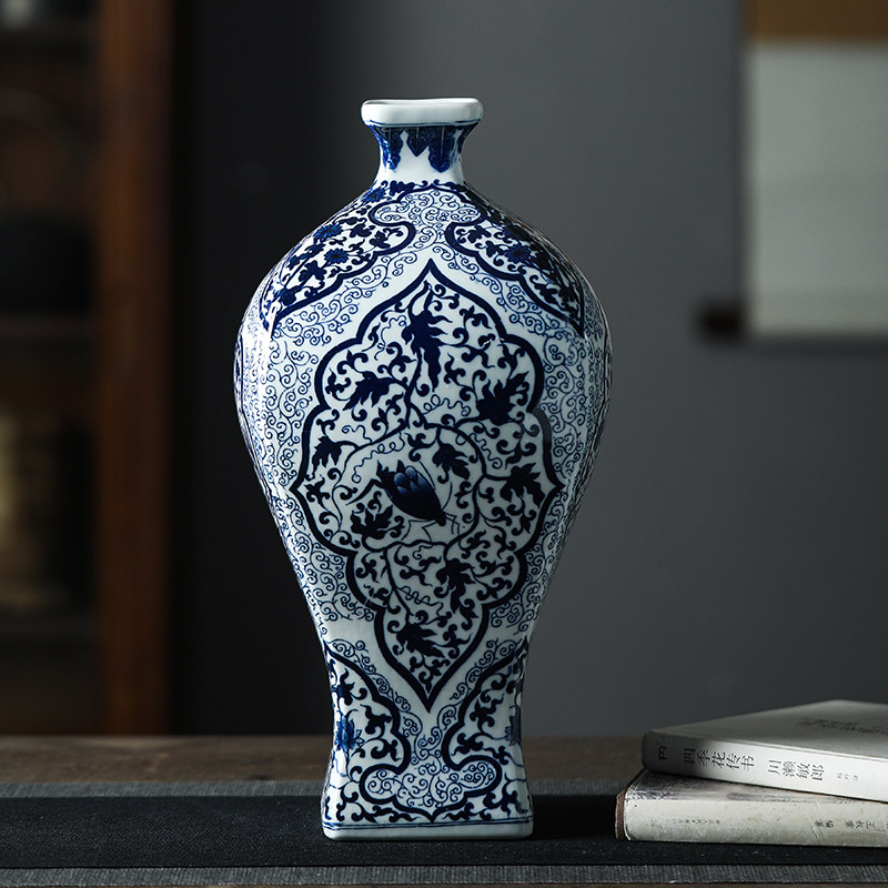 景德镇中式青花瓷花瓶梅瓶手绘青花瓷仿古陶瓷花瓶别墅陶瓷花瓶